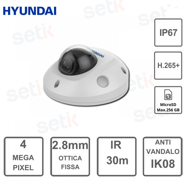 P8oE IP dome camera - Outdoor - 4MP - 2.8mm fixed lens - IR30M - Hyundai